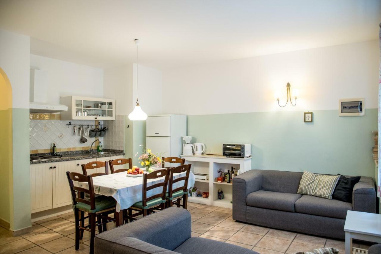 Villa Collebelvedere - Near Rome With Home Restaurant Fara in Sabina Bagian luar foto